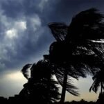 সন্ধ্যার মধ্যে ৮ অঞ্চলে ৬০ কিমি বেগে ঝড়ের আভাস