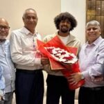 দেশের মাটিতে খেলতে হামজা চৌধুরী এখন ঢাকায়