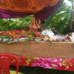বাবার কাঁধে পরপারের উদ্দেশ্যে উক্যছাইংয়ের শেষ যাত্রা