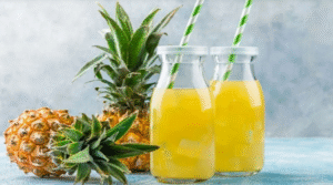 গরমে প্রাণ জুড়াবে আনারসের পানীয়