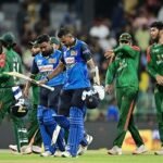 ইনিংস বড় করতে চান মিরাজরা