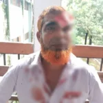 আদালত চত্বরে হত্যা মামলার সাক্ষীকে হাতুড়িপেটা..