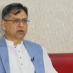 দক্ষিণ বা উত্তরপন্থী নয়, বিএনপি মধ্যপন্থী দল: সালাহউদ্দিন আহমদ