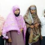 বৃদ্ধা মাকে মারধরের ভিডিও ভাইরাল, ছেলে-পুত্রবধূসহ গ্রেপ্তার ৫