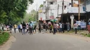 চবিতে ফের সংঘর্ষ, উপ-উপাচার্যসহ আহত ২০