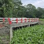 সড়ক নেই, তবু ৭০ লাখ টাকার কালভার্ট..