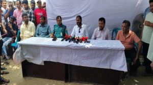 পাঁচ মাস  ১৬ দিন পরে শ্যামপুর বালুমহাল বুঝিয়ে দেওয়া হলো সাইফ ট্রেডার্সকে