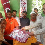 নওগাঁয় তারেক রহমানের পক্ষ থেকে মন্ডপে শারদীয় উপহার বিতরণ