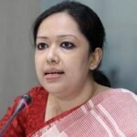 ‘দেশের অবস্থা শেষ’, কেন বললেন রুমিন ফারহানা