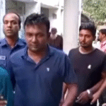 নওগাঁর ধামইরহাটে জাল দলিল তৈরি করে জমি বিক্রির চেষ্টা; চার প্রতারক আটক