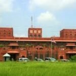 মিথ্যা তথ্য দিলে স্থায়ীভাবে ভিসা বাতিল করবে যুক্তরাষ্ট্র