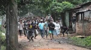 চবিতে সংঘর্ষ : হাসপাতালে ভর্তি ১২ শিক্ষার্থী, দুজন লাইফ সাপোর্টে