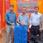 দুর্গাপুরে ক্ষুদ্র নৃ-গোষ্ঠীর সম্প্রদায়ের মাঝে ছাগল বিতরণ