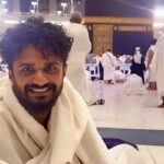ওমরা পালনে মক্কায় অভিনেতা মুশফিক আর ফারহান