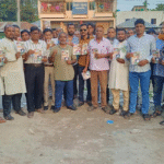 ডোমারে বোড়াগাড়ী ইউনিয়ন কৃষকদলের গণ সংযোগ ও লিফলেট বিতরণ