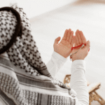 ইহকাল ও পরকালে নিরাপদ থাকতে যে দোয়া পড়বেন