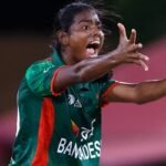 দুই বলে পাকিস্তানের দুই উইকেট তুলে নিলেন মারুফা