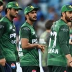 ঐতিহ্যবাহী সবুজ ছেড়ে যে কারণে অন্য রঙের জার্সি পরতে চলেছে পাকিস্তান