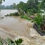 মুহুরী নদীর পানি বিপৎসীমা ছুঁইছুঁই