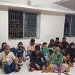 সীমান্তে আটক ১৬ বাংলাদেশিকে হস্তান্তর