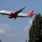 লাইসেন্স ছাড়াই বিমান উড্ডয়ন, ২ পাইলটকে অপসারণ করল এয়ার ইন্ডিয়া