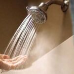 শীতকালে গরম না ঠান্ডা, কোন পানি দিয়ে গোসল করা নিরাপদ