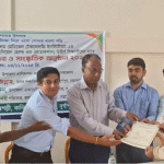 দুর্গাপুরে প্রশিক্ষনার্থীদের মাঝে সনদপত্র বিতরণ