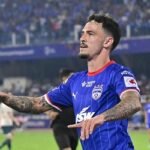 হামজা-সমিতদের জবাব দিতে অস্ট্রেলিয়ান ফুটবলার দলে টানল ভারত