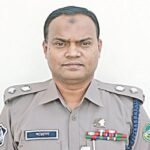 ৫০ লাখ টাকা ঘুষের দণ্ড শুধুই তিরস্কার!