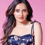 অনলাইন বেটিং মামলায় তদন্তকারী সংস্থার জিজ্ঞাসাবাদে অভিনেত্রী নেহা শর্মা