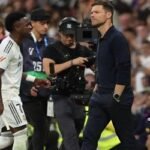 রিয়াল মাদ্রিদ কোচের চাকরি নিয়ে শঙ্কা, আস্থা নেই খেলোয়াড়দের