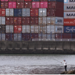 চীনের বাণিজ্য উদ্বৃত্ত ছাড়াল ১ ট্রিলিয়ন ডলারে