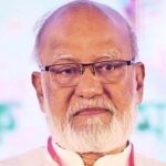 স্বাস্থ্য পরীক্ষার জন্য সিঙ্গাপুর গেলেন ড. মোশাররফ