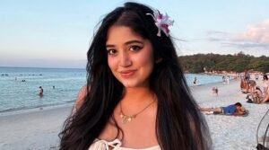 সৈকতে মোহনীয় লুকে শাহতাজ, ছড়ালেন মুগ্ধতা