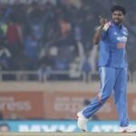 ভারতীয় পেসারকে আইসিসির শাস্তি