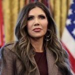 যুক্তরাষ্ট্রে ভ্রমণ নিষেধাজ্ঞায় যুক্ত হচ্ছে আরও বহু দেশ, তালিকায় কারা?