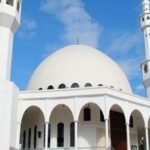 চিকিৎসার জন্য মসজিদে টাকা উঠানো যাবে কি?