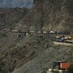 পাকিস্তানে সামরিক চৌকিতে আত্মঘাতী গাড়িবোমা হামলা, নিহত ৪