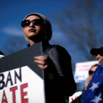 ৭ দেশের নাগরিকদের যুক্তরাষ্ট্রে প্রবেশে নিষেধাজ্ঞা