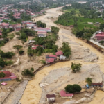 বন্যায় বিপর্যস্ত ইন্দোনেশিয়া-শ্রীলঙ্কা