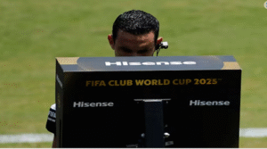 ২০২৬ বিশ্বকাপে ভিএআর নিয়ে বড় পরিবর্তনের পথে ফিফা