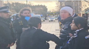 প্রকাশ্যে কবুতরকে খাবার দেওয়ায় জরিমানা, পরানো হলো হাতকড়া