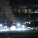 ভেনেজুয়েলায় একাধিক শক্তিশালী বিস্ফোরণ, মার্কিন বিমান হামলার আশঙ্কা!