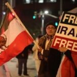 ইরানি বিক্ষোভকারীদের সমর্থনে যুক্তরাষ্ট্রে হাজারো মানুষের মিছিল