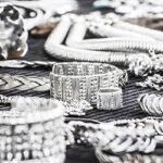 দেশের বাজারে আজ কত দামে বিক্রি হচ্ছে রুপা