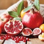 শীতে উজ্জ্বল ত্বকের জন্য খেতে পারেন ৫ ফল