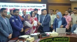 পছন্দের প্রতীক পেয়ে যা বললেন রুমিন ফারহানা