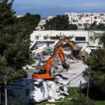 জেরুজালেমে জাতিসংঘ সংস্থার সদর দপ্তর গুঁড়িয়ে দিলো ইসরাইল