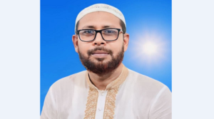 আশুলিয়ায় শ্রমিক নেতার বিরুদ্ধে মাদকাসক্ত সহ নারীদের সাথে অসামাজিক কার্যকলাপের অভিযোগ   