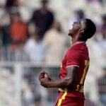 টি-টোয়েন্টিতে যে রেকর্ড শুধুই শামার জোসেফের